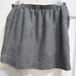 Alfred Dunner Black and White Houndstooth A-Line Skirt